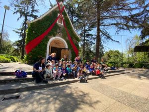 Los niños del jardín visitan el Santuario de Bellavista